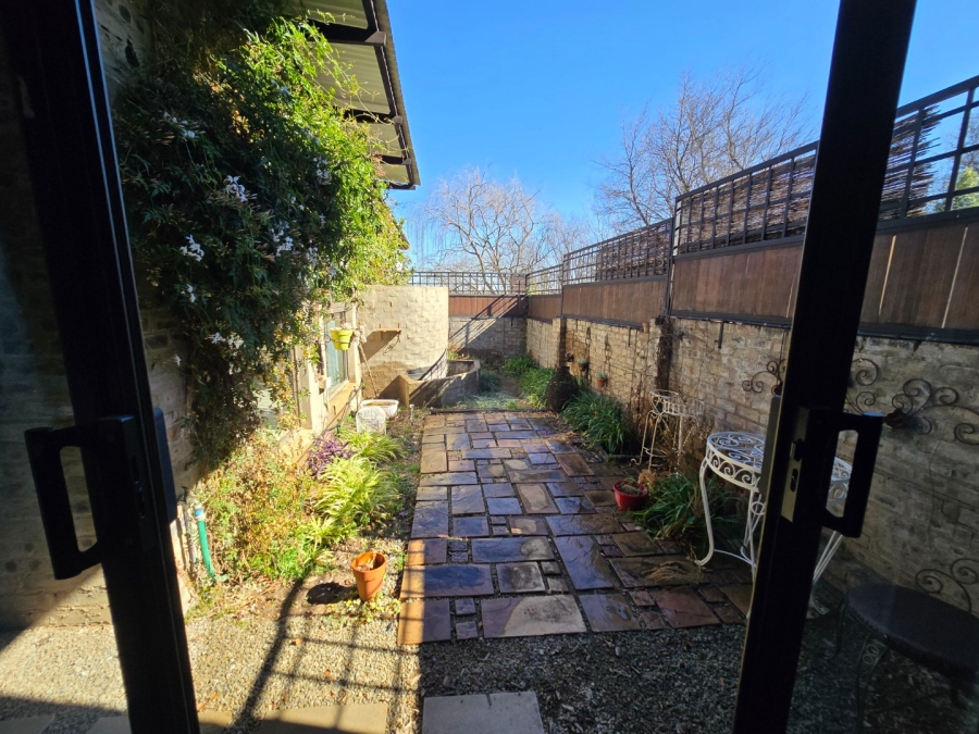 4 Bedroom Property for Sale in Viljoenskroon Rural Free State